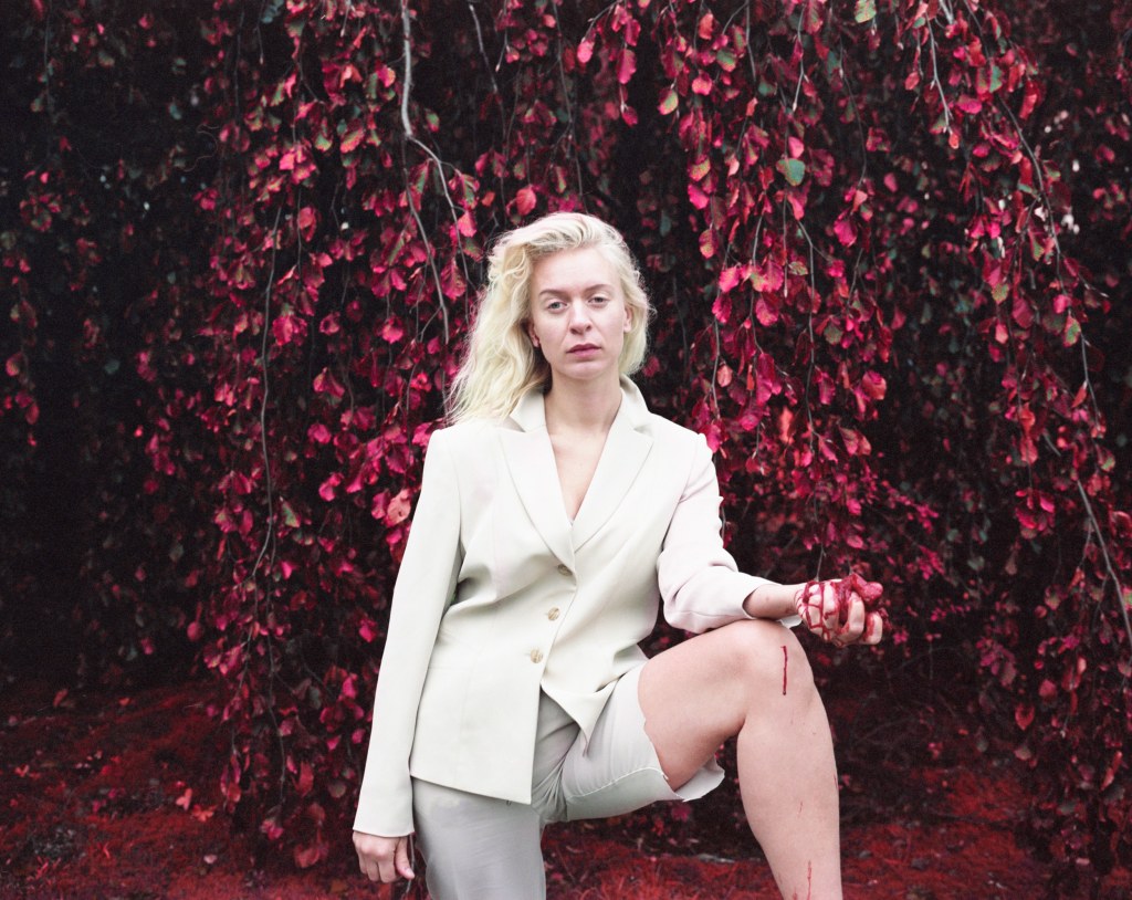 Thea Hjelmeland. Foto: Linn Heidi Stokkedal